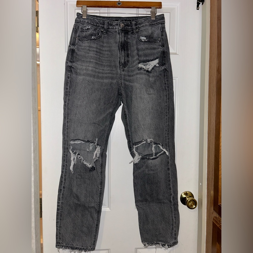 American Eagle Mom Jeans
